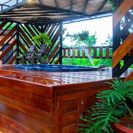 Hotel Boutique Villaliliana เลติเซีย ภายนอก รูปภาพ
